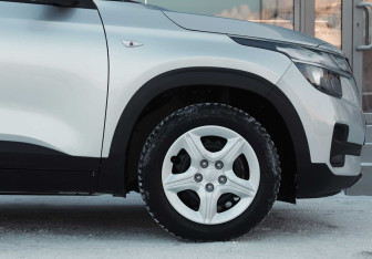 Подержанный автомобиль Kia Seltos 2021 года (9 фото)