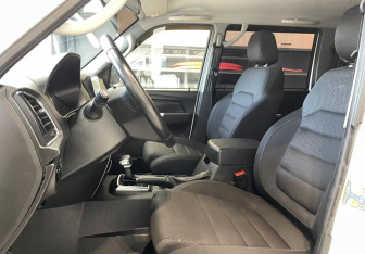 Подержанный автомобиль УАЗ Patriot 2021 года (9 фото)