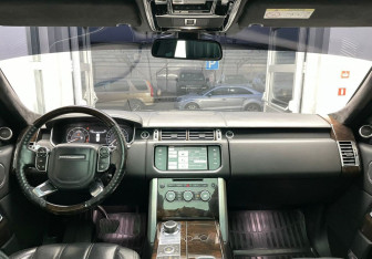 Подержанный автомобиль Land Rover Range Rover 2015 года (15 фото)