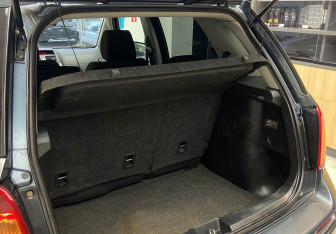 Подержанный автомобиль Suzuki SX4 Hatchback 2009 года (9 фото)